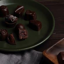 藏心禮盒 【黑方巧克力】