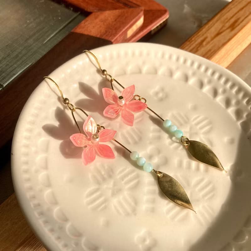 老林雜貨 | 春暖花開耳環 (針式 / 夾式)