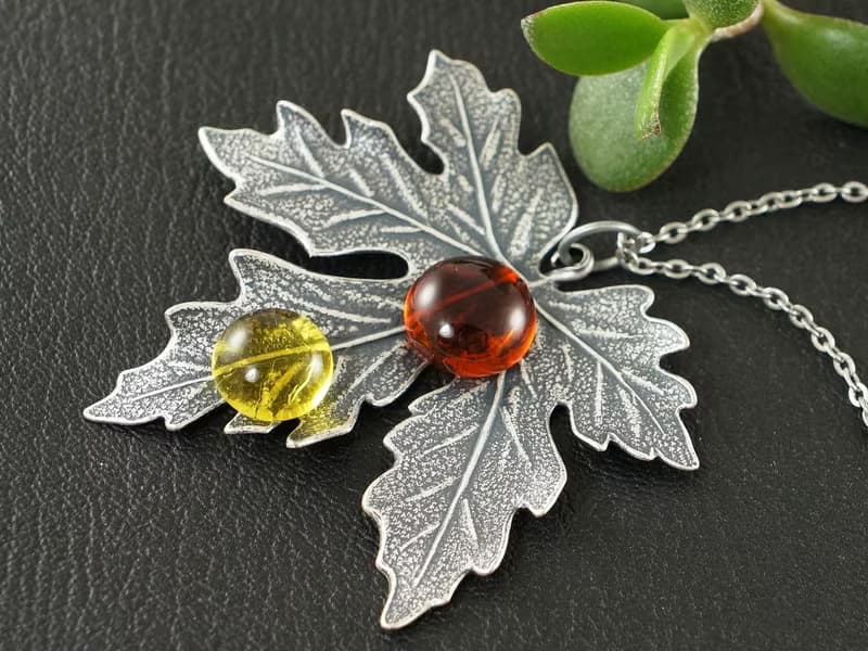 Silver Maple Leaf Red Yellow Glass Forest Pendant Necklace Woman Jewelry Gift