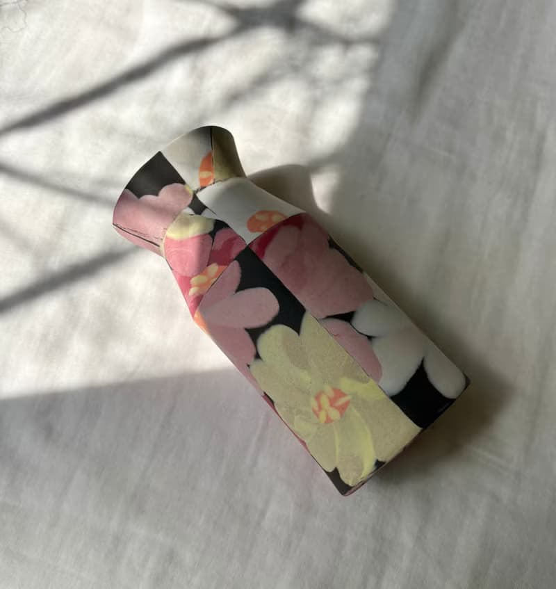 Gimhae Vessel Project - 韓國瓷土系列牡丹瓶狀花器