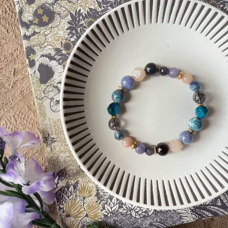 雨彩溫柔體貼彈性手鍊