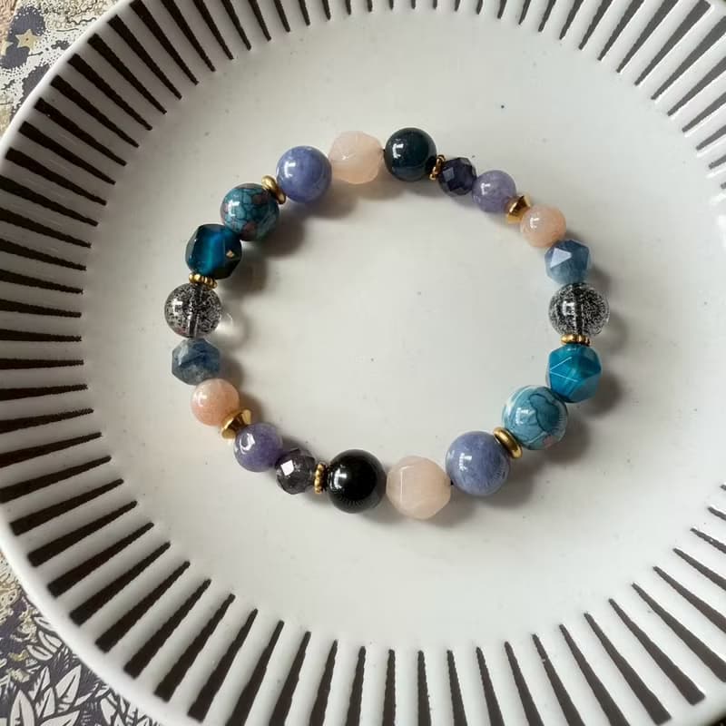 雨彩溫柔體貼彈性手鍊