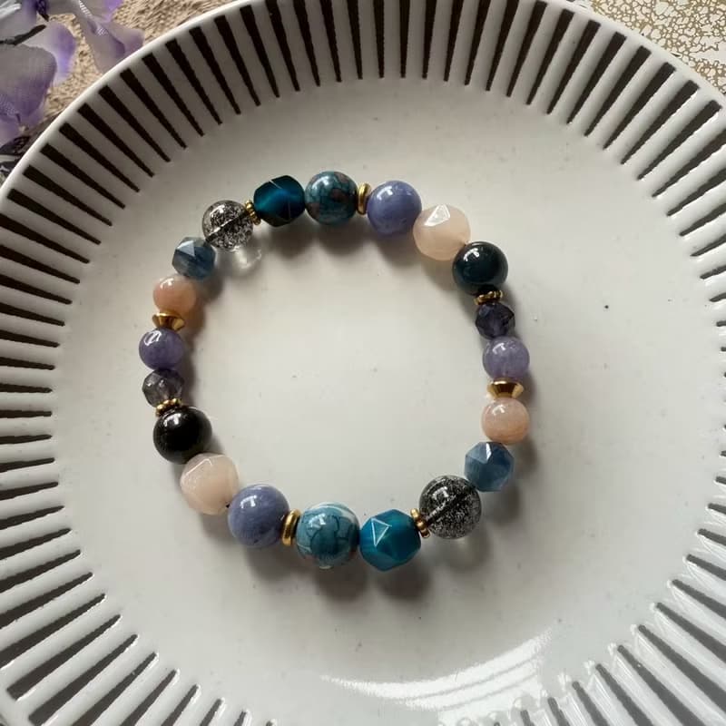 雨彩溫柔體貼彈性手鍊