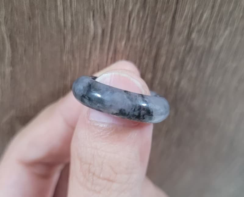 【親翠】天然翡翠 冰烏雞個性意境手指鐲10號戒圈 | 潮黑墨水紋