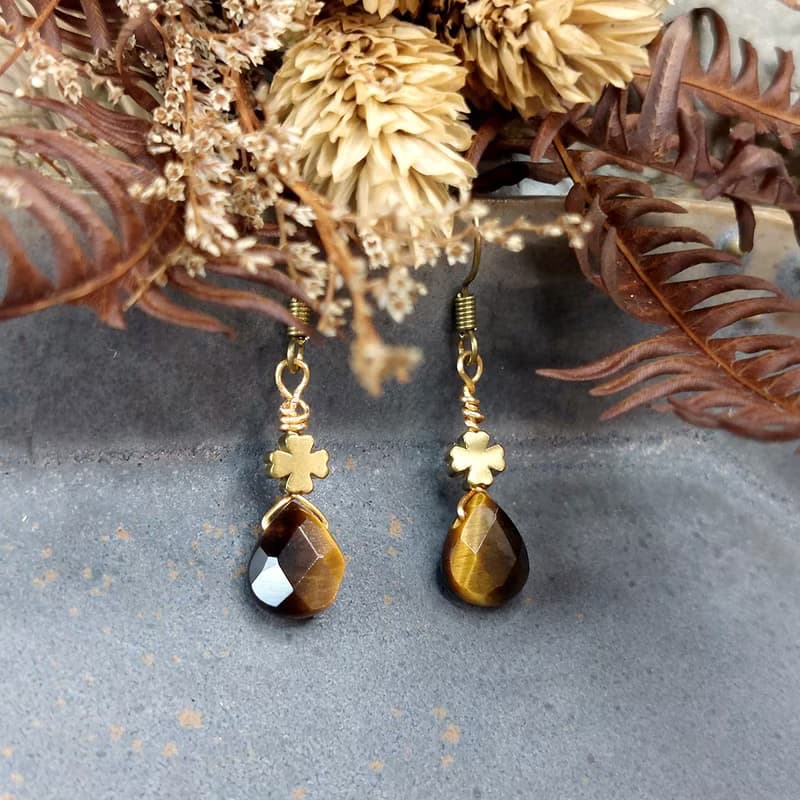 黃金武士耳飾 | 黃虎眼 |