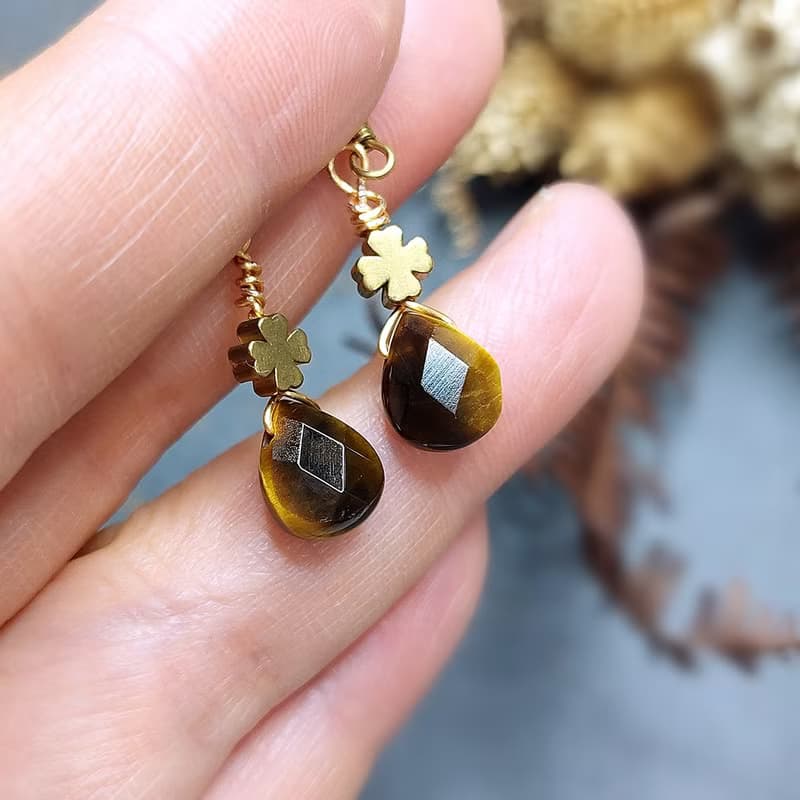 黃金武士耳飾 | 黃虎眼 |