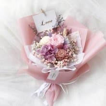 Journee浪漫芭蕾粉永生玫瑰滿天星乾燥花束 情人節求婚生日