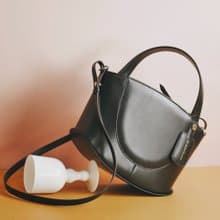 真皮 水桶包 Merry Bucket Tote - Black