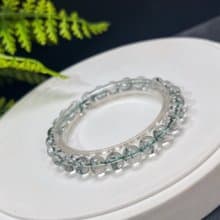 天然綠幽靈手串 7mm 聚寶盆 滿天星 晶體通透 綠色水晶手鏈 療愈