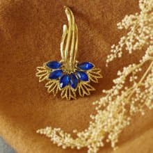 老又好古董珠寶 金色花束藍色馬眼萊茵石別針胸針 B1497