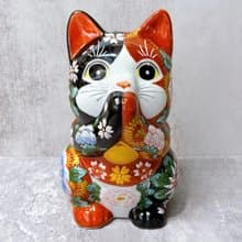 【櫻牡交輝】日本九谷燒招財貓 |  赤黑花盛 7號