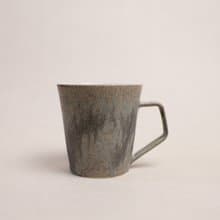 明芽窯 l 柴燒灰釉雙色咖啡杯 把杯 陶器 馬克杯 陶杯 T
