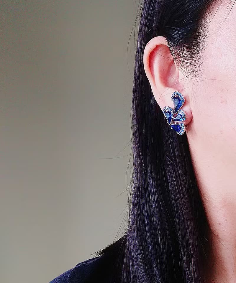 Vintage Jewelry 西洋古董飾品 立體 水滴 雙色鑽 對稱 夾式耳環
