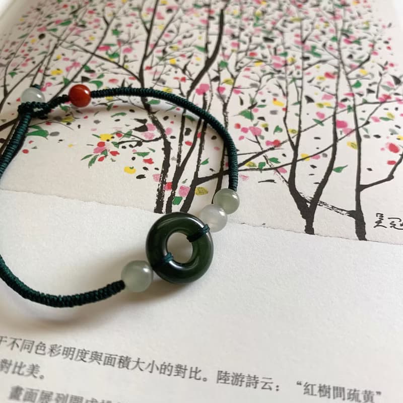 售完供欣賞 濃墨如昨。天然和田玉平安扣復古編織手鏈 南紅瑪瑙
