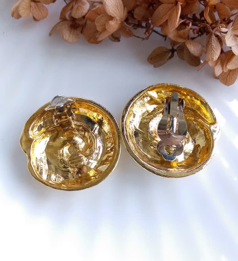 Vintage Jewelry 西洋古董飾品 金色調 大海螺 大耳環 夾式耳環