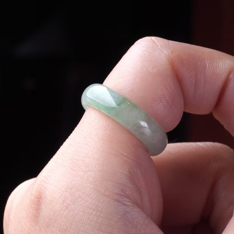冰飄綠花翡翠戒指戒圈 | 國際14圍 | 天然緬甸玉A貨翡翠 | 送禮