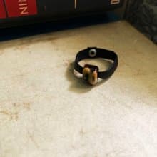 戒指 日本白瓷 自然釉色 無限看不膩色調 真皮革