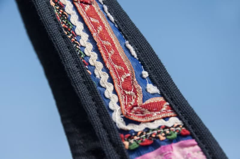 手工刺繡斜背包 民族風包 側背包 肩背包 手工包 刺繡包-古布boro