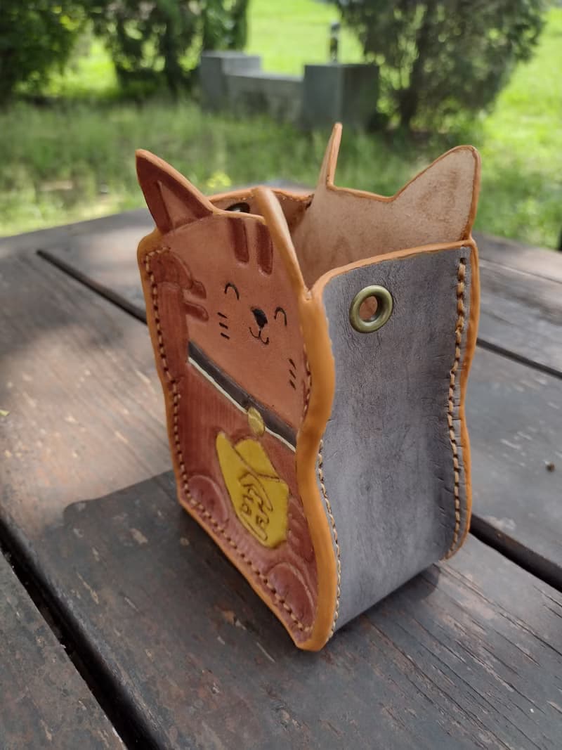 可愛微笑/招財貓咪 喵星人 純牛皮 筆筒/盆器/存錢筒/置物盒