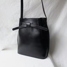 FOAK古著 三宅一生黑色綁結牛皮包