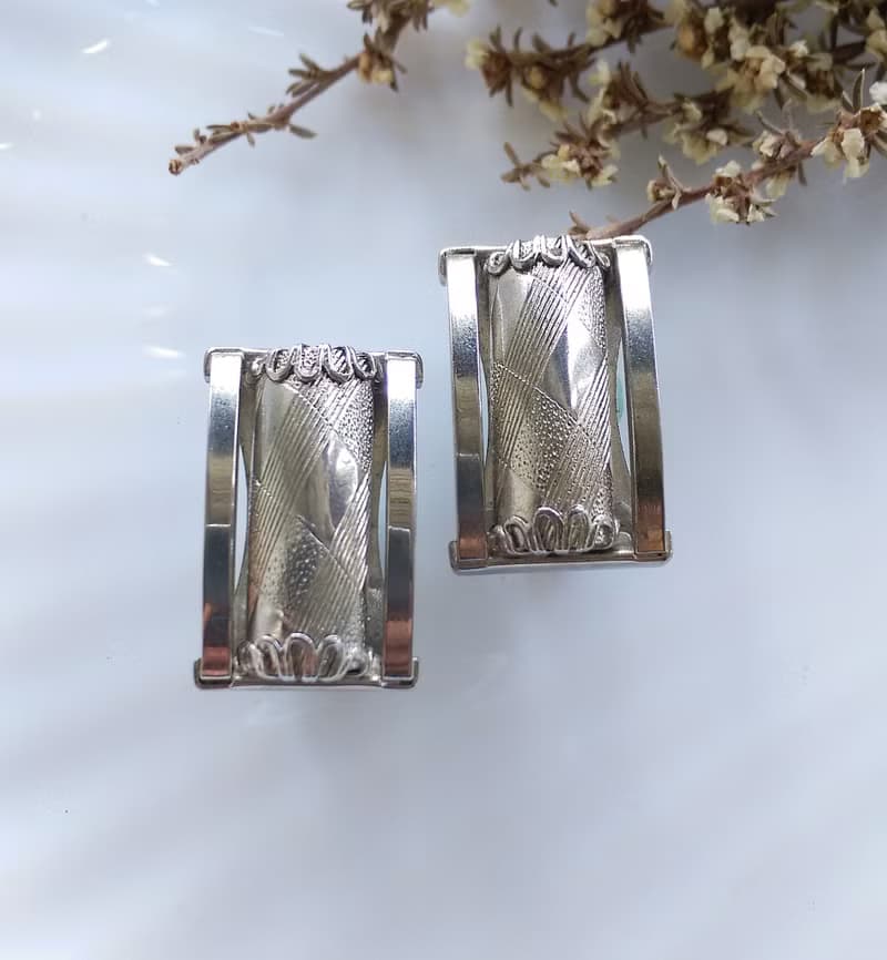 Vintage Jewelry 西洋古董飾品 銀色調 個性 立體 夾式耳環