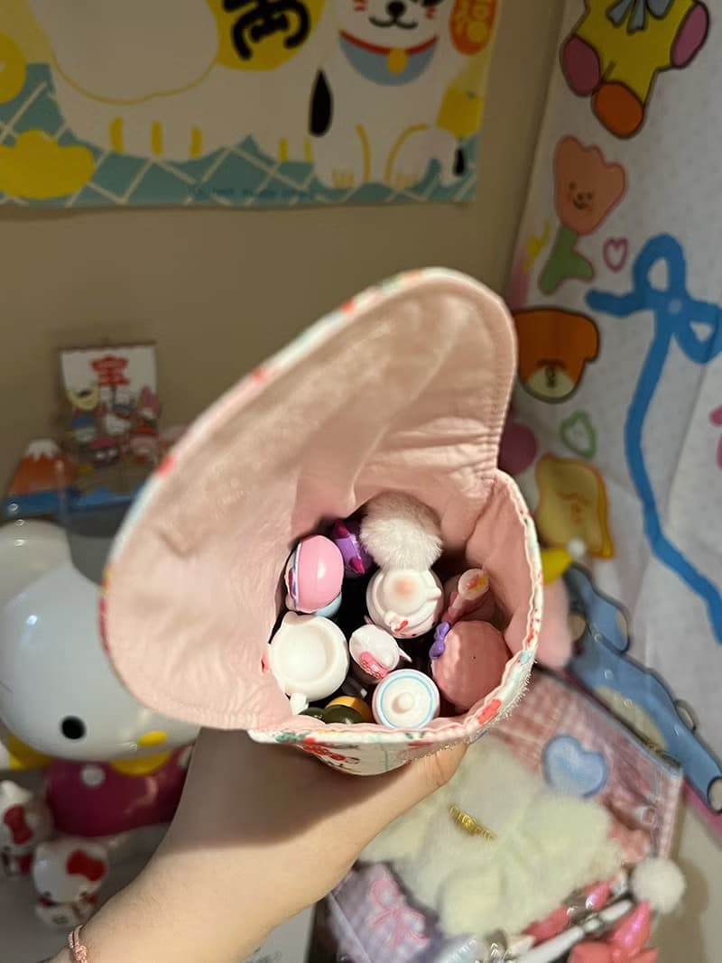 Sweetstore Supply原創可愛甜美清新草莓花收納魔術貼粘貼筆袋