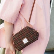 今年流行包包女Harris tweed手工斜挎包高級感小挎包復古百搭小包