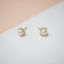 淡水珍珠925純銀花托耳環 (銀/玫瑰金/18K金) | 珍珠系列