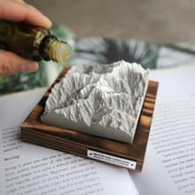 Taiwan Dabajian Mountain - 臺灣山脈擴香石-大霸尖山