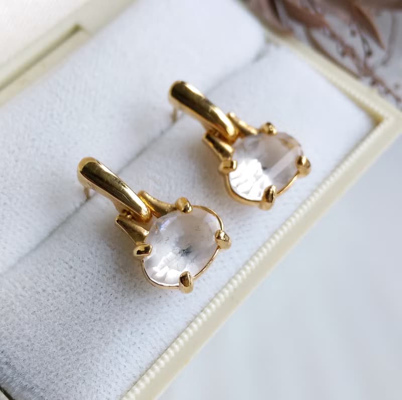 Vintage Jewelry 西洋古董飾品 SWAROVSKI  小巧 氣質  針式耳環