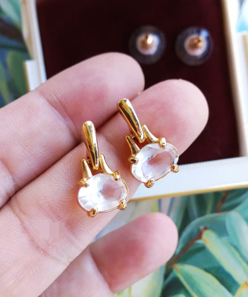 Vintage Jewelry 西洋古董飾品 SWAROVSKI  小巧 氣質  針式耳環