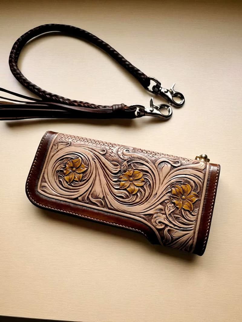 Vegetable Tooled Leather Long Wallet for Men and Women  / JNL-WA003