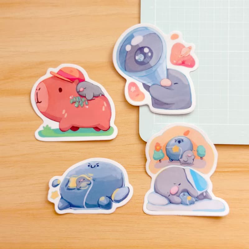 【防水貼紙】水豚出遊, 望遠鏡, 隕石, 夢境 | Peachtober 2023