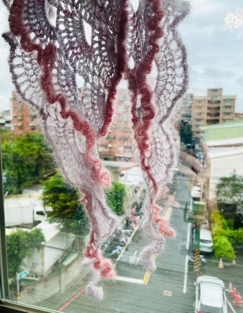 革物製織|手染蠶絲羊毛海披肩圍巾_blackpink系