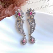 Vintage Jewelry 西洋古董飾品 典雅氣質 垂墜 小雛菊 針式耳環