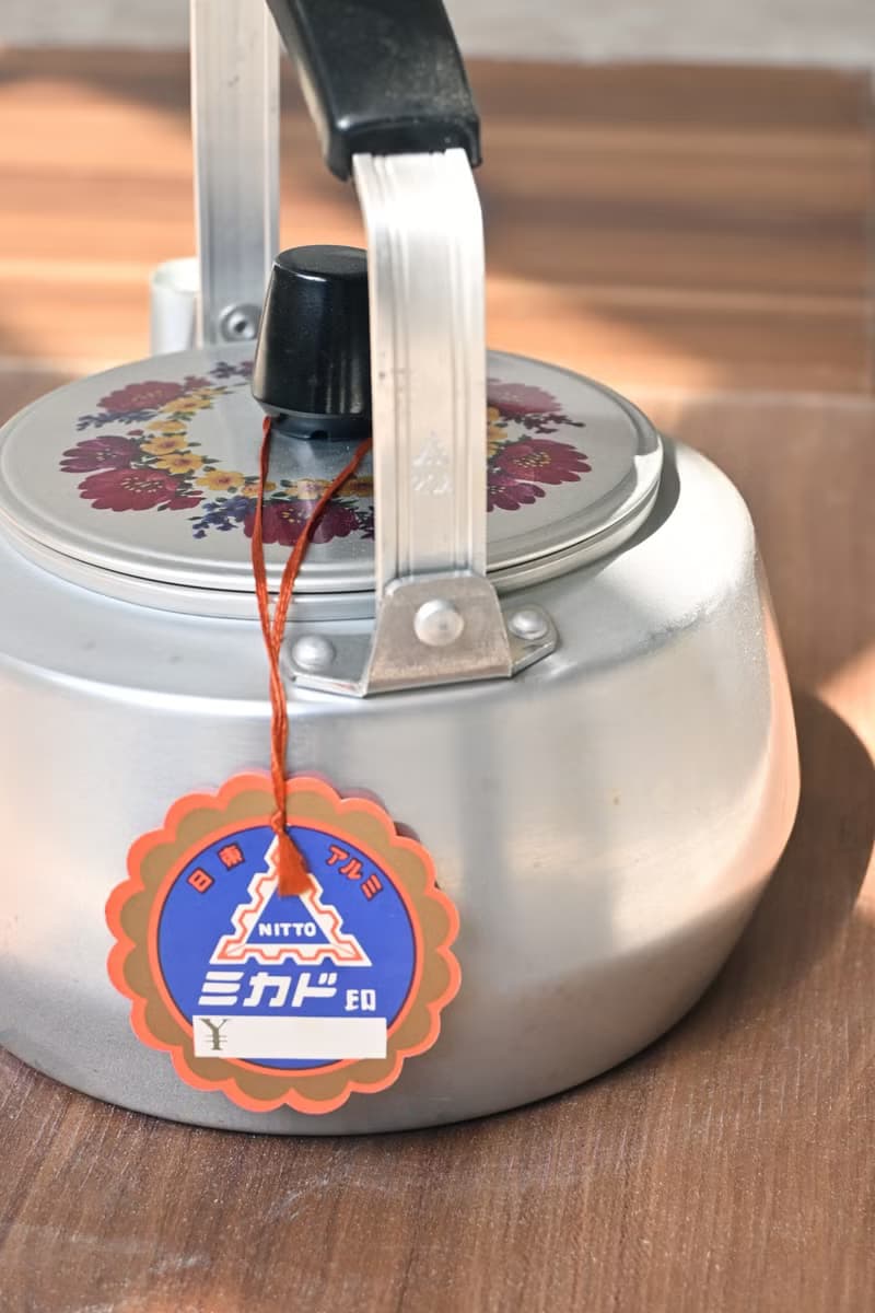 日本昭和花柄鋁製熱水壺