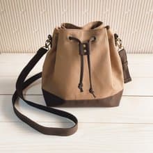 倉敷帆布　巾着ショルダーバッグ　バイカラー　サコッシュ　2way　巾着バッグ  ブラウン×チョコレートブラウン