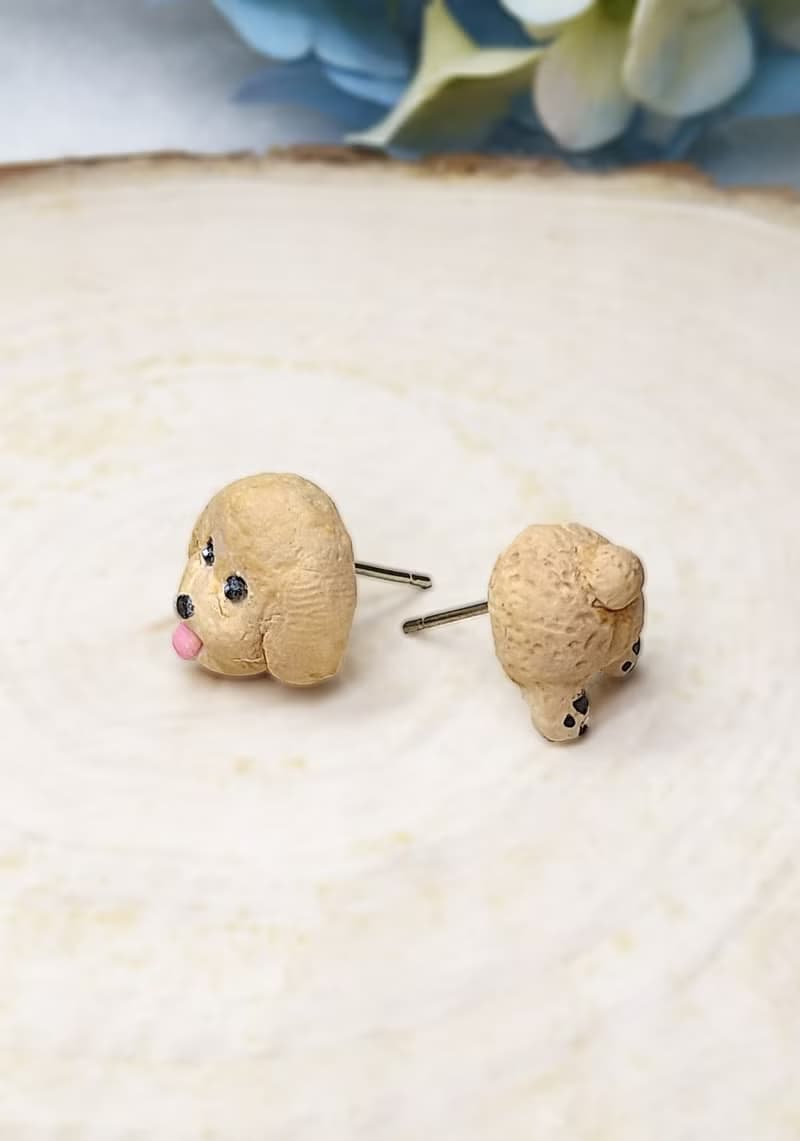 全手制 杏色 吐舌貴賓犬 貴婦狗 耳釘/耳夾