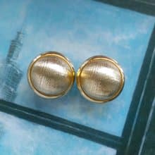 Vintage Jewelry 西洋古董飾品 金屬刷紋 細致半圓 立體 夾式耳環