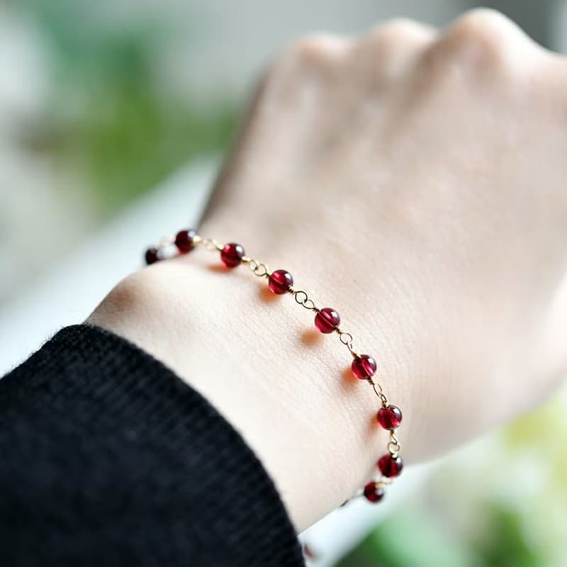 恋の成就 実りの象徴 宝石質 ガーネットのブレスレット 1月誕生石