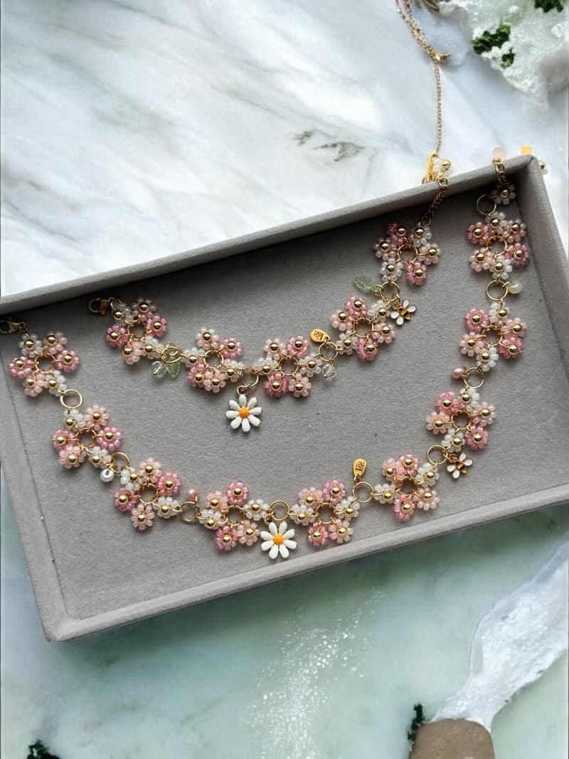 Beaded necklace