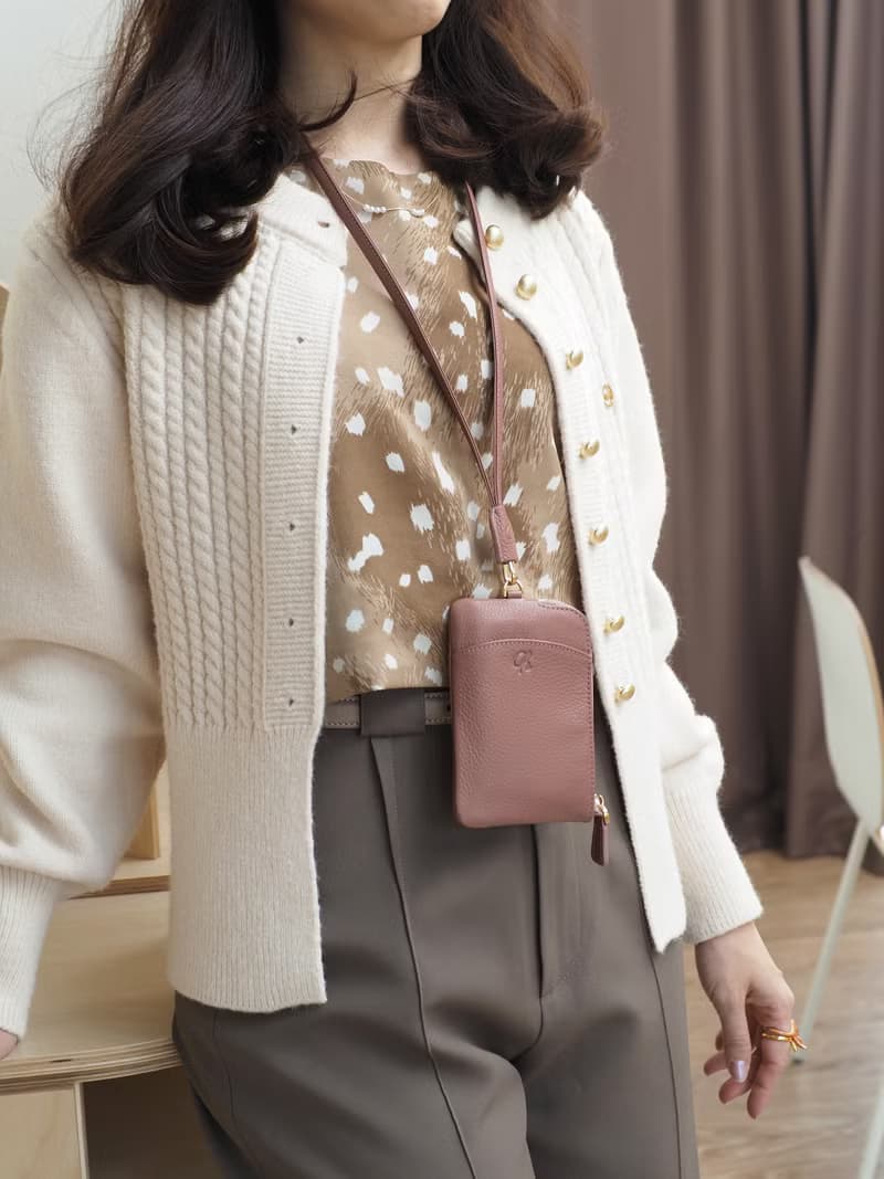 Flint (Tearose): Neck bag, Tiny pocket, Cow Leather, IDCard Holder,Zipper Pocket