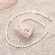 天然白色淡水珍珠項鍊 6–7mm 銀色鏤空扣 精緻簡約 萬聖節禮物