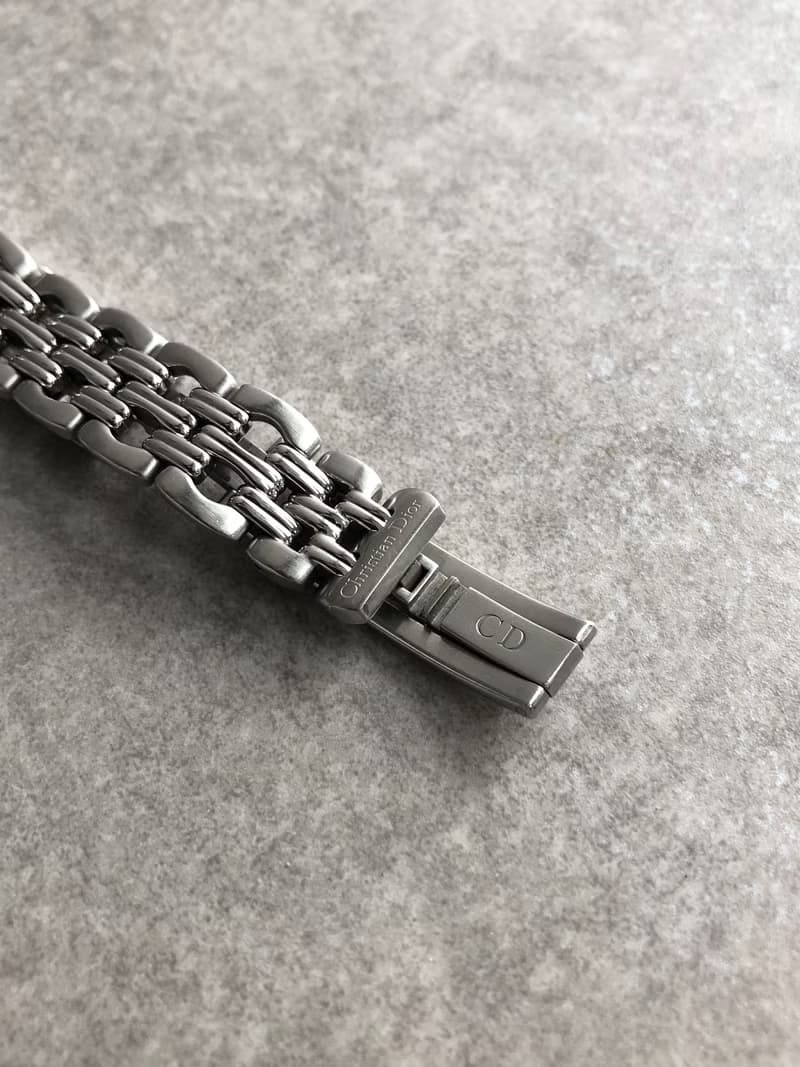 【 日本直送　名牌中古包 】Christian Dior クリスチャン ディオール 腕時計 シルバー クォーツ M51980 バギラ SS 3ptzbd