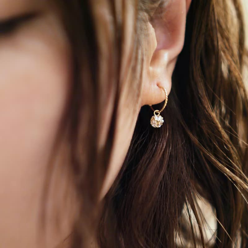 【Palette】 18K 黃金扭曲底座耳環