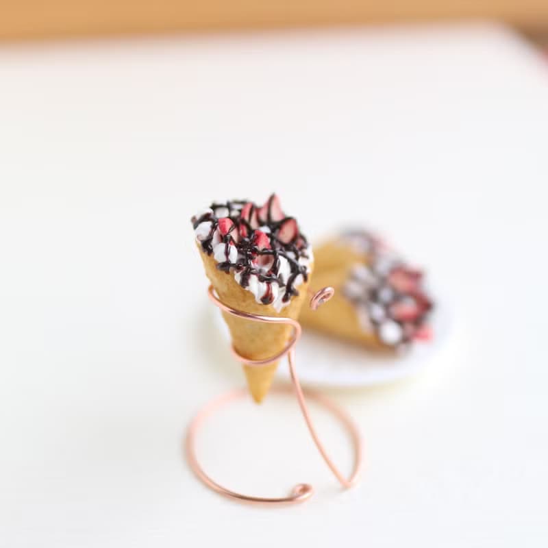 草莓巧克力醬可麗餅 A 耳環 單支 甜點飾品 袖珍 仿真食物