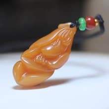 【玉蘭花】典雅靈動吊墜/女生禮物 /花中君子/天然黃龍玉 緬甸
