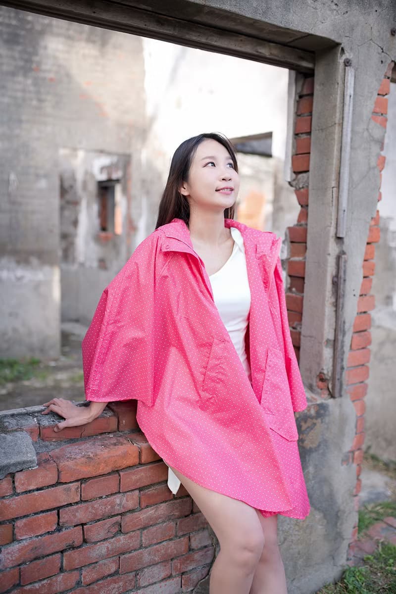 Unni精靈風衣  raincoat  雨風衣 防風  外套 防撥水 龍年