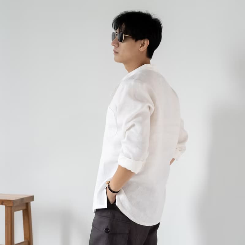 Blue & J Natural Linen Black Buttons Mandarin Right Align Collar Shirt - White