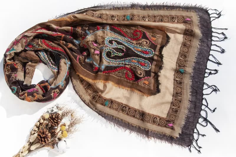 喀什米爾Cashmere/水煮羊毛披肩/針織圍巾/刺繡圍巾/羊絨披巾-花